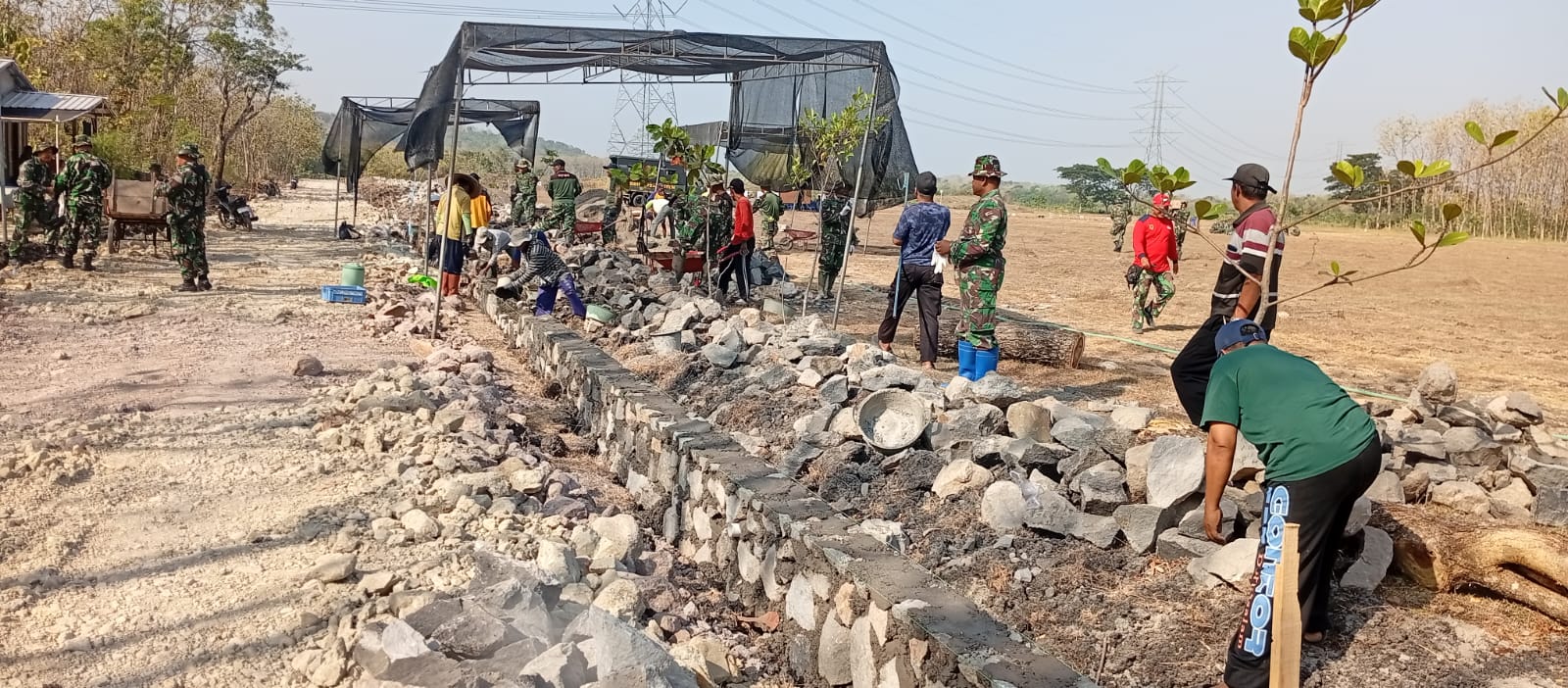 Pembangunan Talud Dorong Kepedulian Warga terhadap Lingkungan Jalan