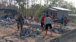 Kodim 0723/Klaten BangunTalud Persiapan Betonisasi TMMD ke-130