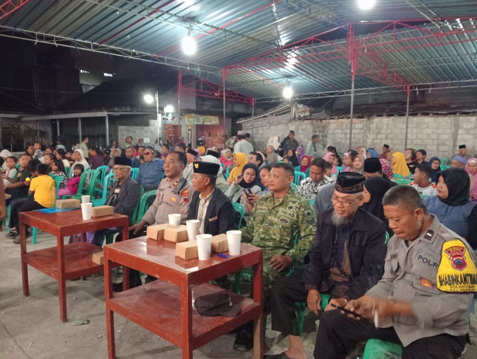 Sinergi Babinsa dan Bhabinkamtibmas, Wujudkan Keamanan Kegiatan Masyarakat di Ngawen